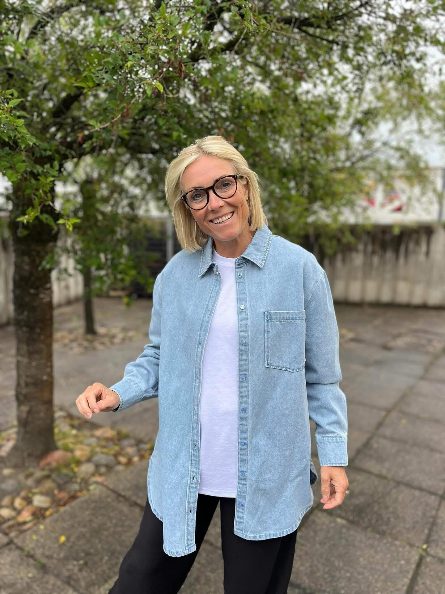 PCMAISIE Denim Shirt - Light Blue Denim